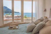 Skyline Resort Hotels in Бечичі