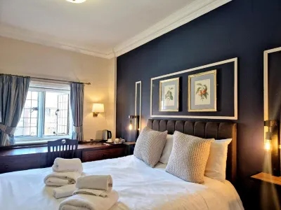 The Devil's Punchbowl Hotel Hotels in Liphook