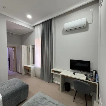 Emin hotel