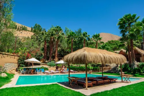 Hotel Misterios del Elqui - parking
