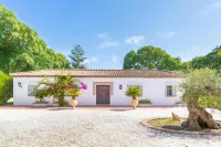 Cortijo Villa Padierna El Lago - Villas
