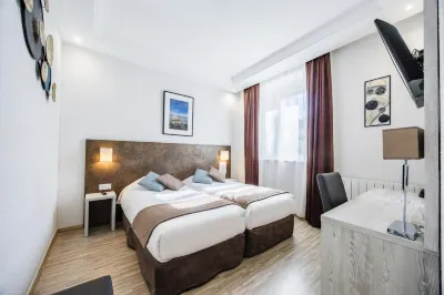 Hôtel de France Contact-Hôtel Hotels near Evian Train Station