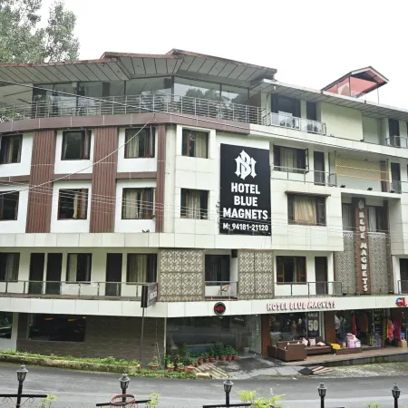 The Hoften Blue Magnets, Dalhousie