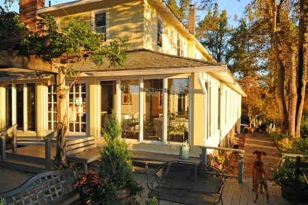 Orchard Inn Отели в г. Трион