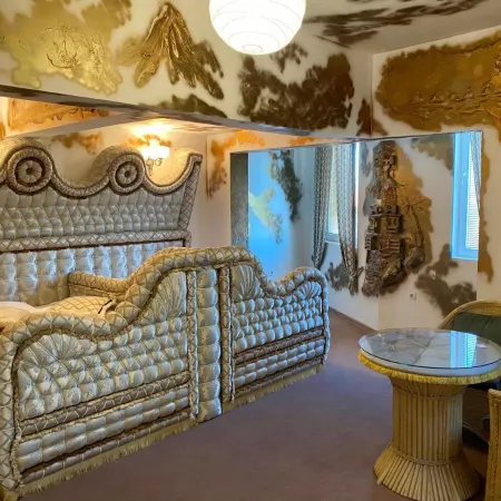 Bali Colosseum Hotel
