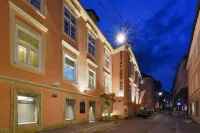 Boutique Hotel Dom - Rooms & Suites Hotel a 