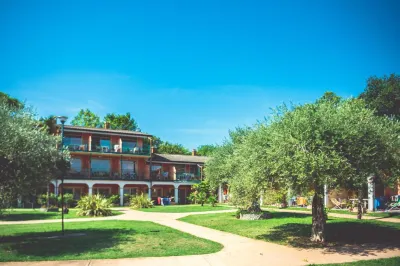 Club del Sole Desenzano Lake Village Hotels in Padenghe sul Garda