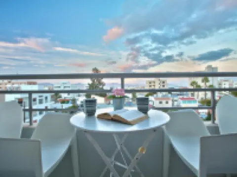 Myrtiana Apartments Hotéis em Strovolos
