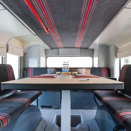 Bed in Bus Отели в г. Беллуно
