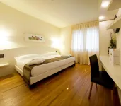 Hotel Napoleon Các khách sạn gần Museo del Giocattolo