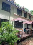 Flower Garden Hotels in Takamori
