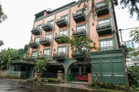 Nonies Huis Cibubur