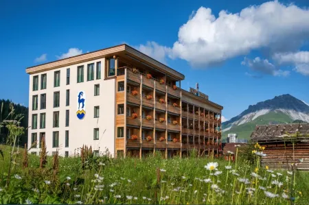 Golf- & Sporthotel Hof Maran