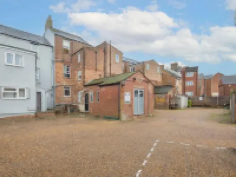 Rasa Sayang House Self-Check in Facility Hotels in Oxford