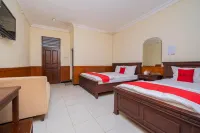 RedDoorz Near Bojonegoro Train Station Hotels in Bojonegoro