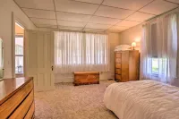 Walk to Lake Ontario Sodus Point Family Escape - Wifi