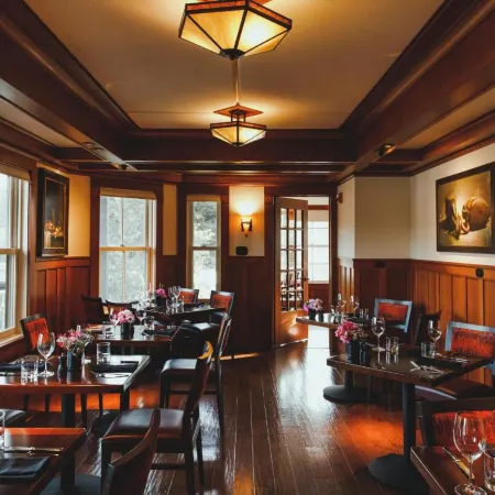 Noyo Harbor Inn