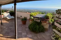 B&B Triskéles
