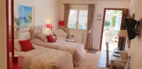 Le Mas des Cigales - Bed and Breakfasts