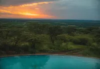 Mara Hilltop - Pools