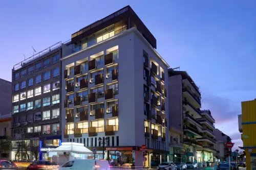 Twinn Downtown Piraeus, Santikos Collection