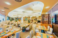 Aquapalace Hotel Prague