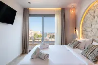 Amalthia Luxury Suites - Parvekkeita