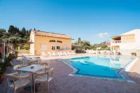 Solena Studios Kavos - Uima-altaat