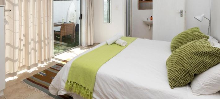Aloe Again Hotels in Western District