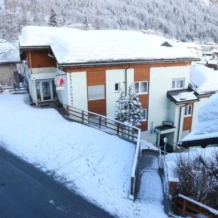 Hotel Paradis-Leukerbad-Therme