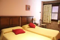 Hotel Rural Carlos I Hotels in La Vera