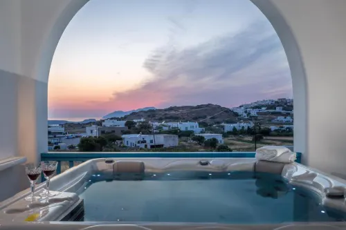 Eiriana Luxury Suites - Ocean View