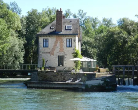 Moulin de la Chevrière Hôtels à : Saché