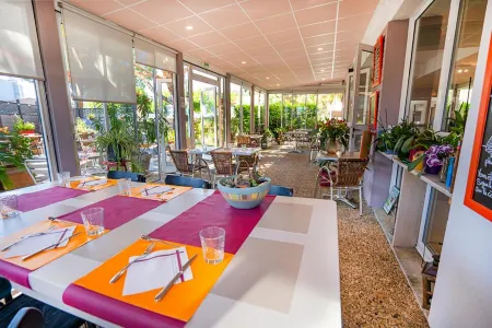 Logis Hôtel- Hôtel Restaurant le Rialto