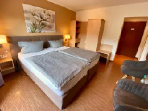 Landhotel Fasanenhof Hotels in Datterode