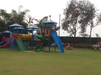 Shamrock Greens by Jardin Hotels Hotel di Raipur