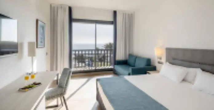 Ilunion Calas de Conil