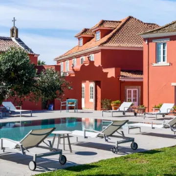 باسو دو بيسبو بوتيك هاوس Hotels near حلبة إستوريل