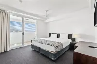 Cairns Central Plaza Apartment Hotel Official