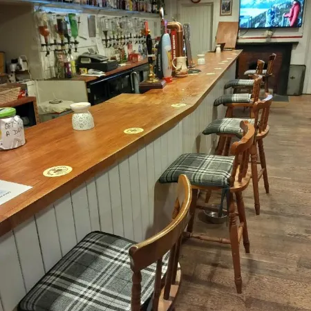 Aberdeen Arms Hotel Tarland