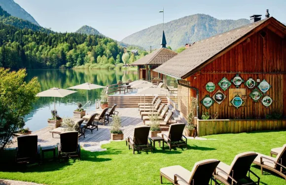 格倫德爾湖酒店