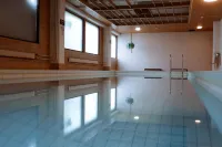 Hotel Sommelo - Pools