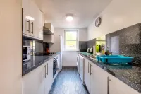 Charming 1 Bed Apartment with Castle View - vue sur la montagne
