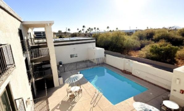 Studio 6 Suites Tucson, AZ Airport Kino Sports Complex