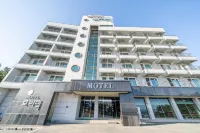 Yangyang Mobydick Hotel Hotels near Namaehaesuyokjang