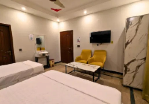 Dove Inn Hotel Wahdat Road