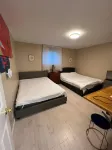 Brentwood Home - 2-Star