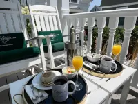 White Porch Inn - petit déjeuner
