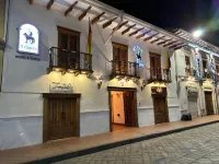 Suites & Hotel El Quijote