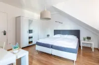 Hotel Garni Zum Dorfbrunnen Hotels in Weilerswist